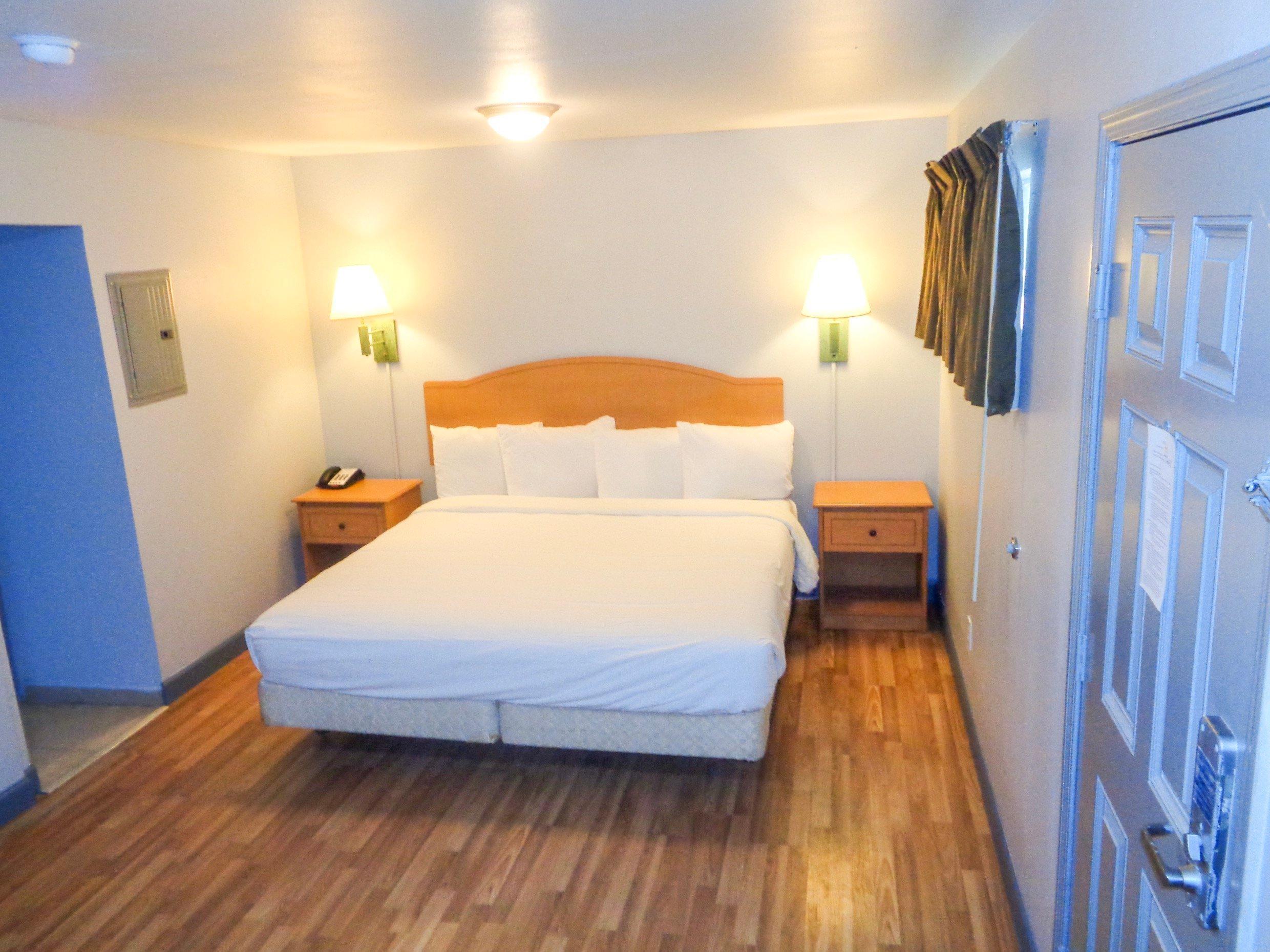 Oyo Hotel Midland Kültér fotó